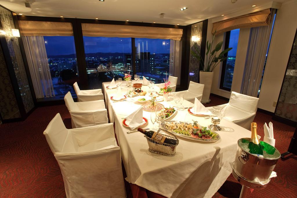 Toyama Daiichi Hotel Екстер'єр фото