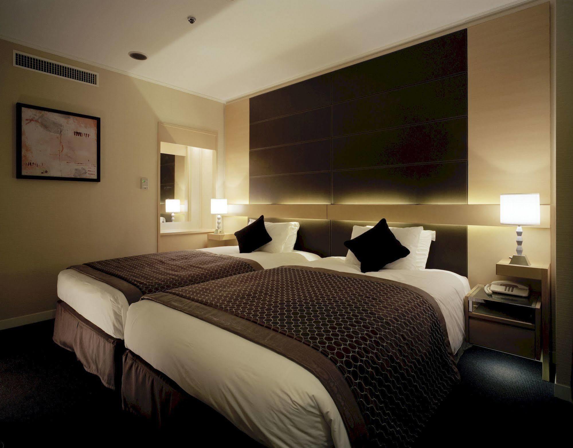 Toyama Daiichi Hotel Екстер'єр фото